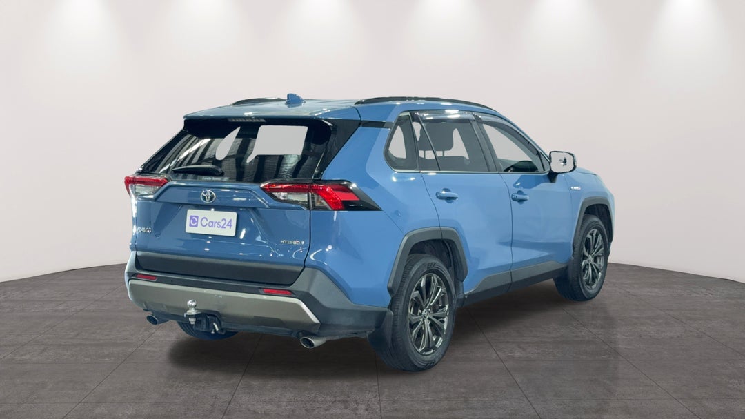 Right Back Diagonal (45- Degree) View