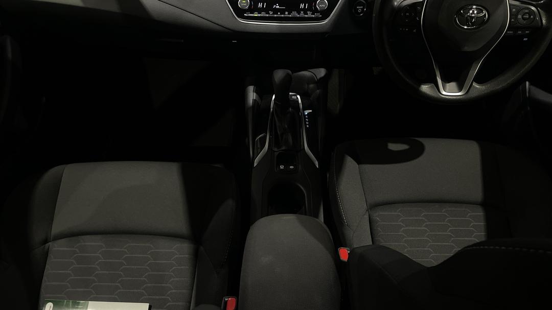 2023 Toyota Corolla Ascent Sport Hybrid, Automatic, 48615 km, Center Console