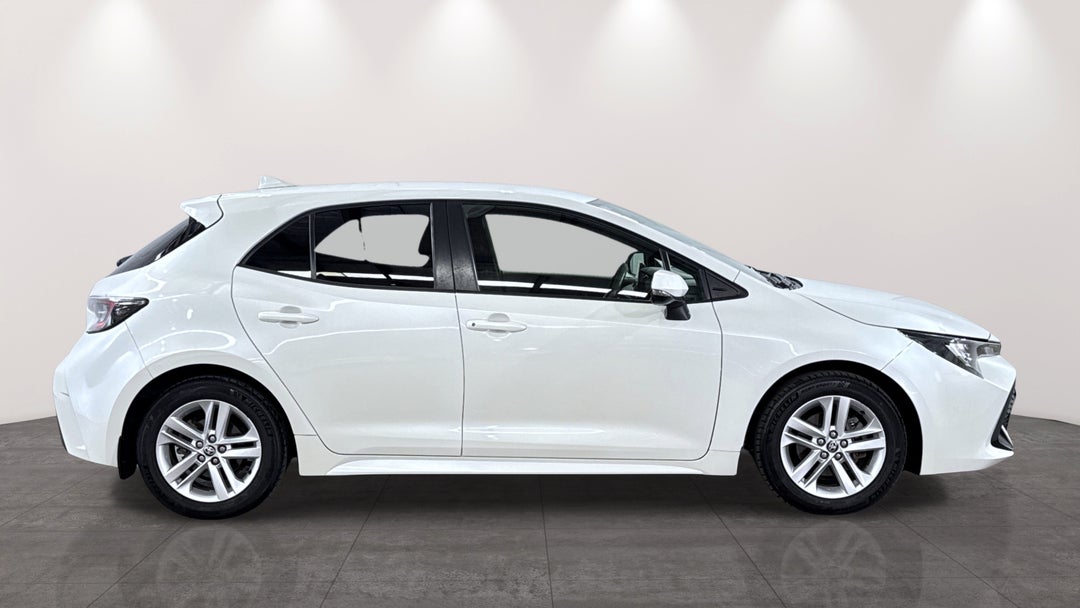 2018 Toyota Corolla Ascent Sport, Automatic, 71965 km, Right Side View