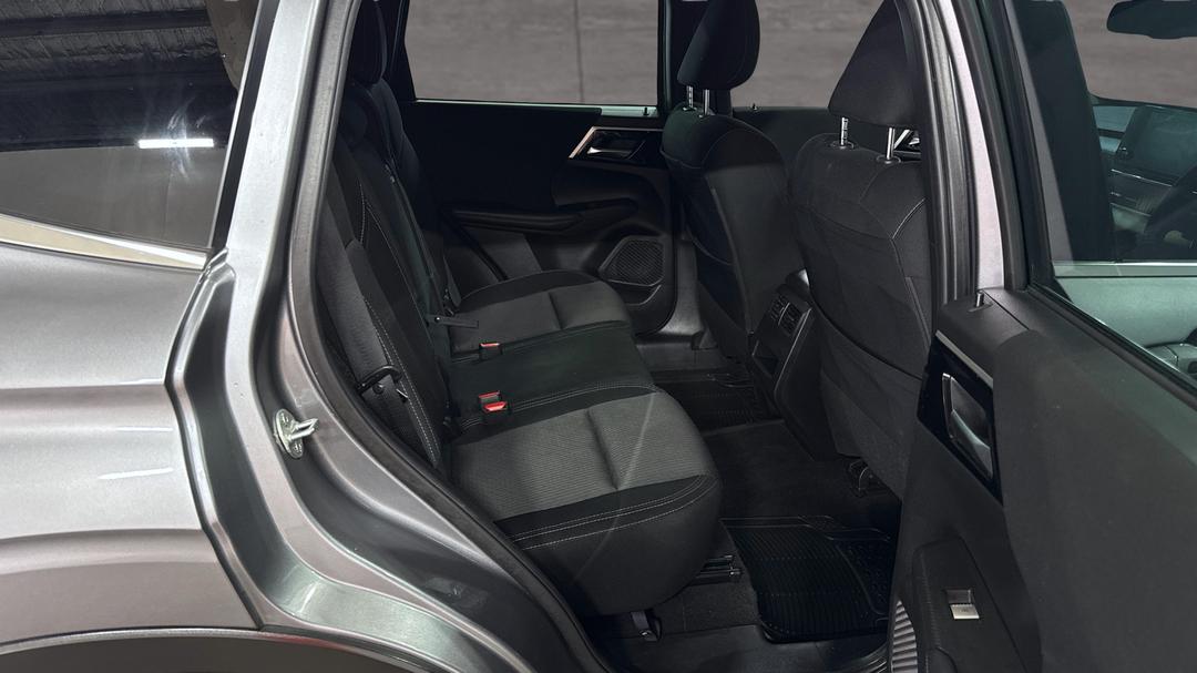 2023 Mitsubishi Outlander Ls 7 Seat (2WD), Automatic, 59322 km, Right Side Rear Door Cabin View