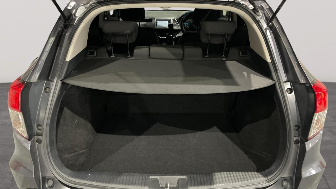 2019 Honda HR-V Vti, Automatic, 66207 km, Boot Inside View