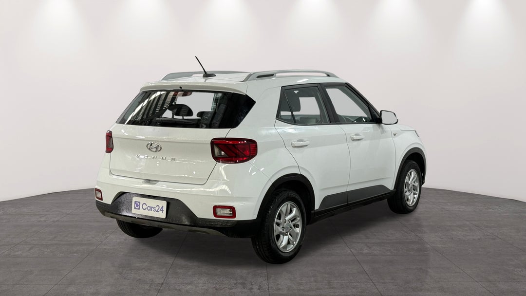 2023 Hyundai Venue Venue, Automatic, 52209 km, Right Back Diagonal (45- Degree) View