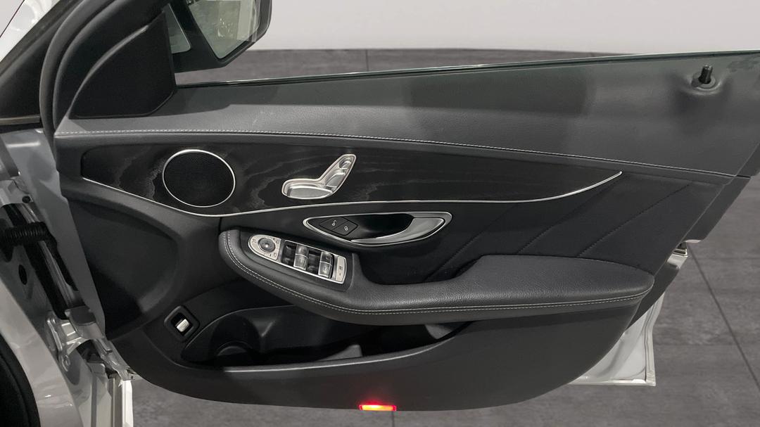 2019 Mercedes-benz C200 Eq (hybrid), Automatic, 70508 km, Speaker View