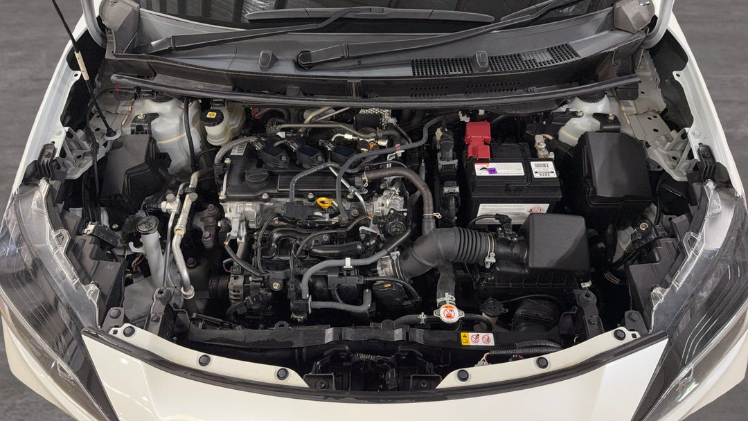 Open Bonnet (Engine)