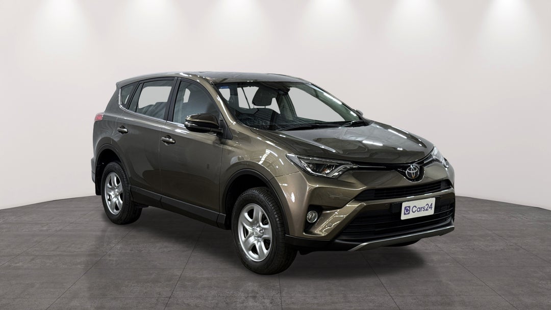 2018 Toyota RAV4 Gx (2WD), Automatic, 37256 km, Right Front Diagonal (45- Degree) View