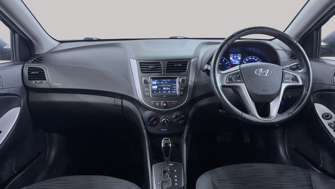 2018 Hyundai Accent Sport, Automatic, 121604 km, Dashboard View