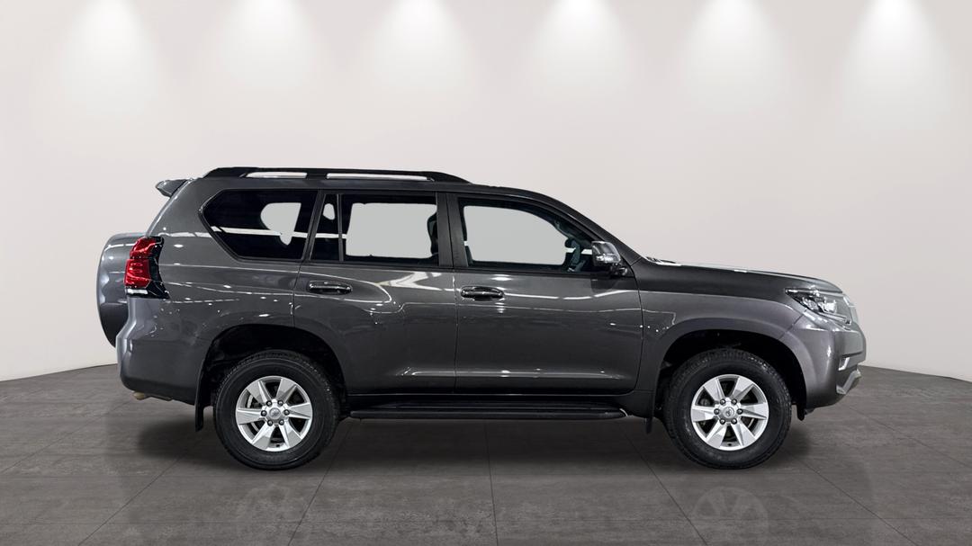 2023 Toyota Landcruiser Prado Gxl, Automatic, 61611 km, Right Side View