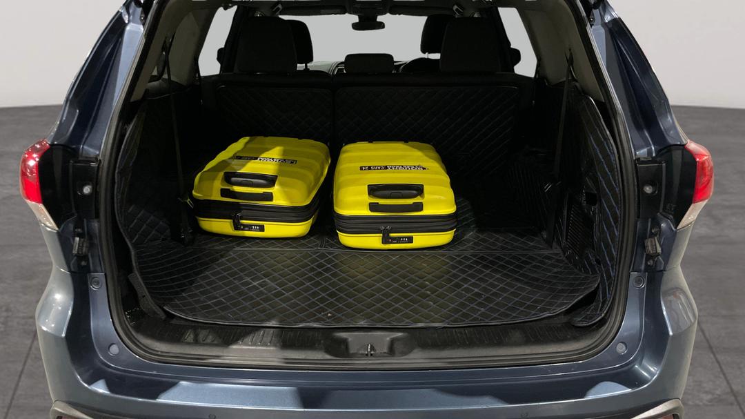 2019 Toyota Kluger Gx (4x2), Automatic, 70321 km, Boot Inside View with Luggage