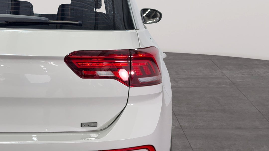 Badge (Boot Right Side)