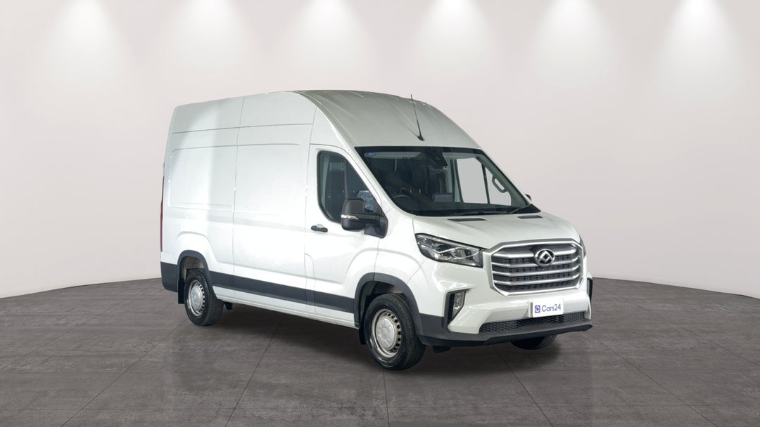 Right Front Diagonal (45- Degree) View