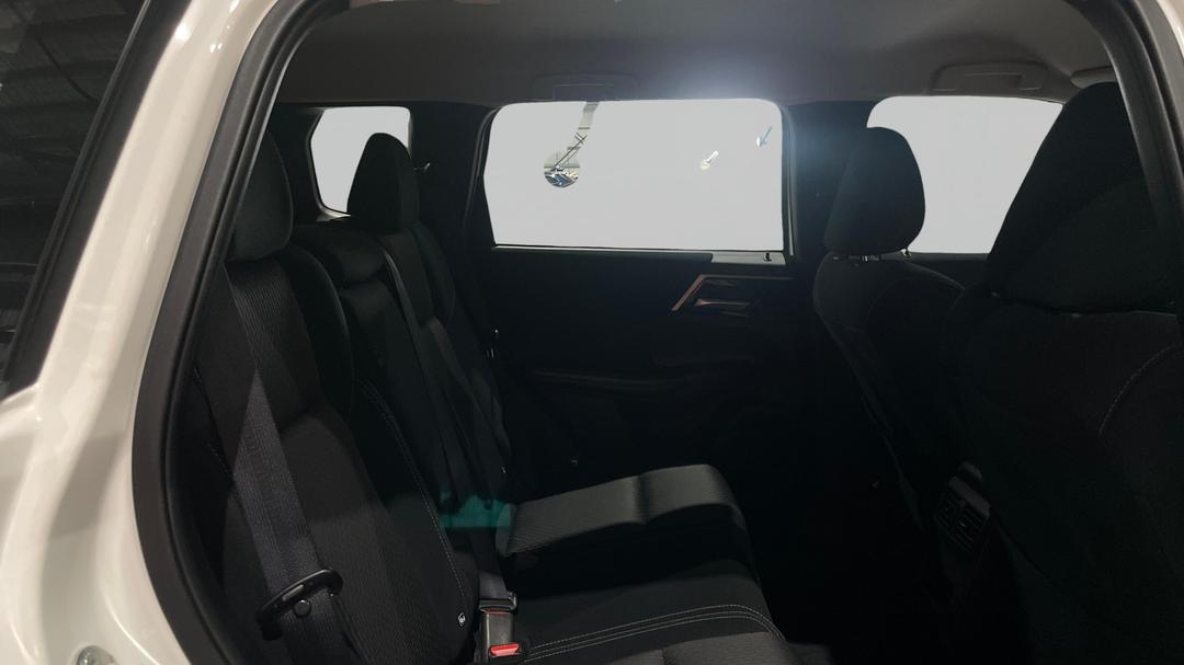 2024 Mitsubishi Outlander Es 5 Seat (2WD), Automatic, 50888 km, Right Side Rear Door Cabin View
