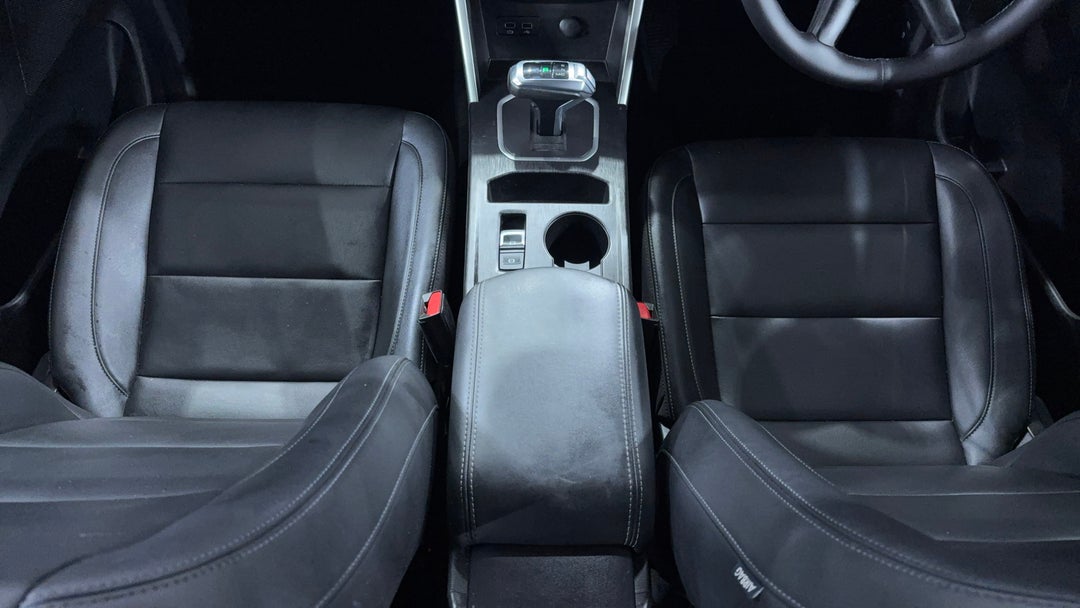 2021 GWM Ute Cannon (4x4), Automatic, 49043 km, Center Console