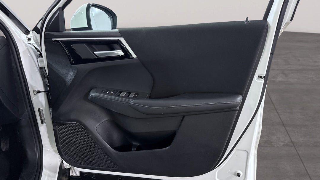 2024 Mitsubishi Outlander Es 7 Seat (2WD), Automatic, 51292 km, Speaker View