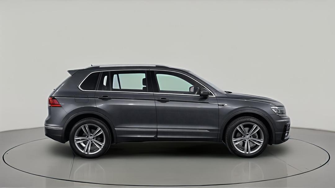 2019 Volkswagen Tiguan 132 Tsi R-line Edition, Automatic, 63435 km, Right Side View