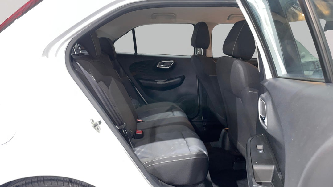 2022 MG Mg3 Auto Core, Automatic, 25012 km, Right Side Rear Door Cabin View