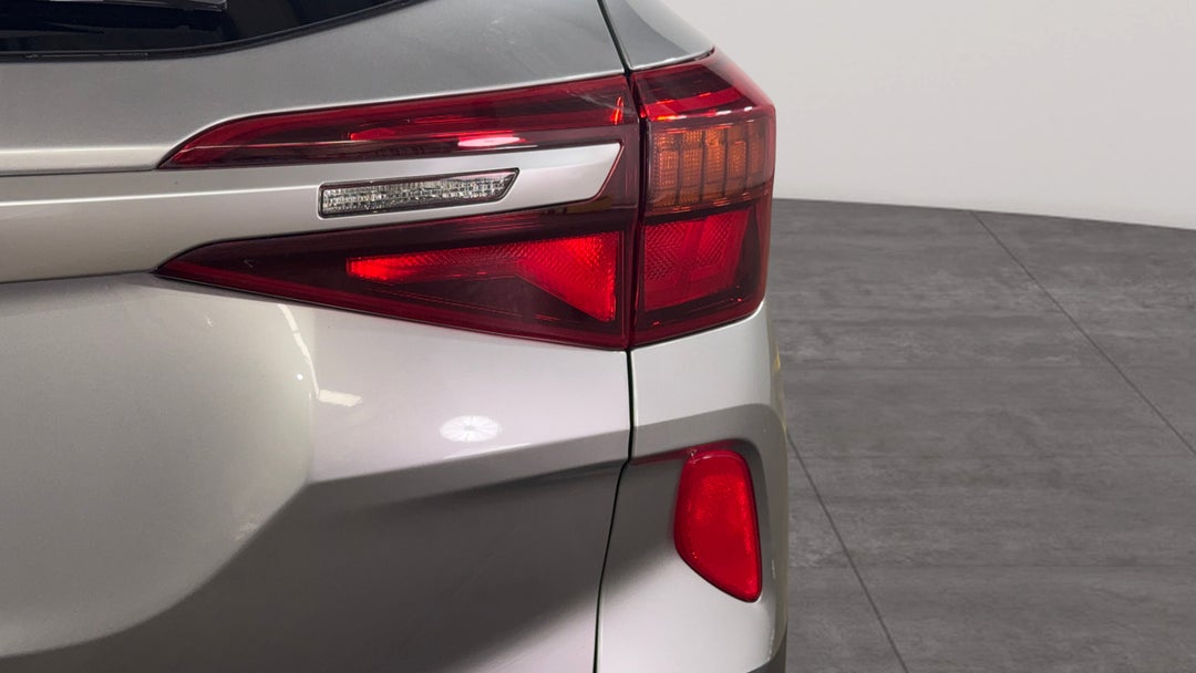 Badge (Boot Right Side)