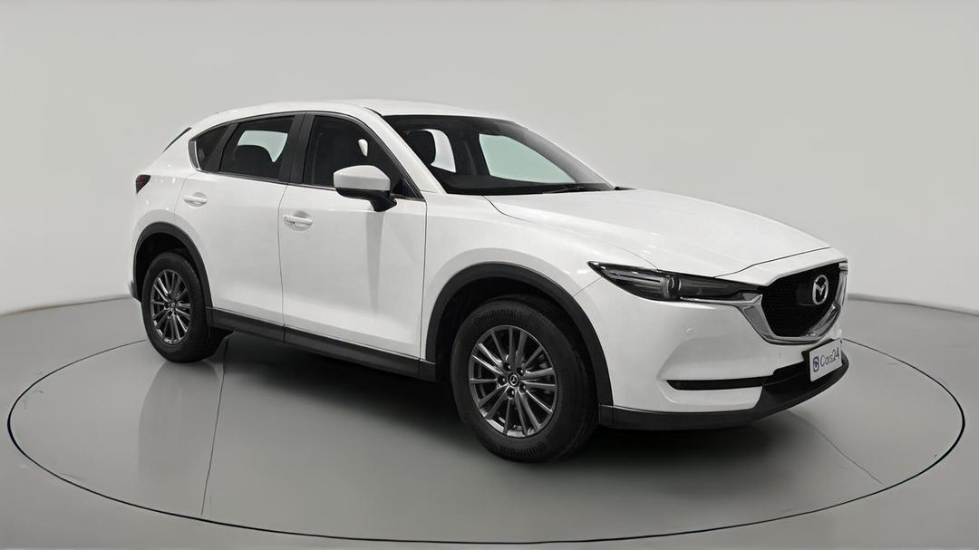 2017 Mazda CX-5 Maxx Sport (4x4), Automatic, 122567 km, Right Front Diagonal (45- Degree) View