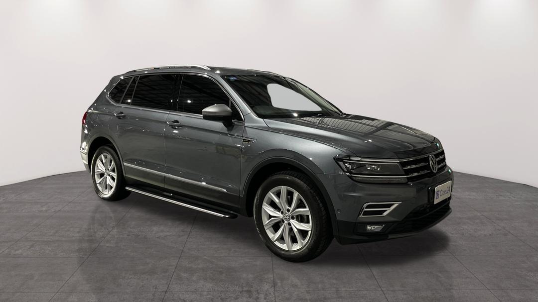 2019 Volkswagen Tiguan Allspace 110 Tsi Comfortline, Automatic, 83390 km, Right Front Diagonal (45- Degree) View