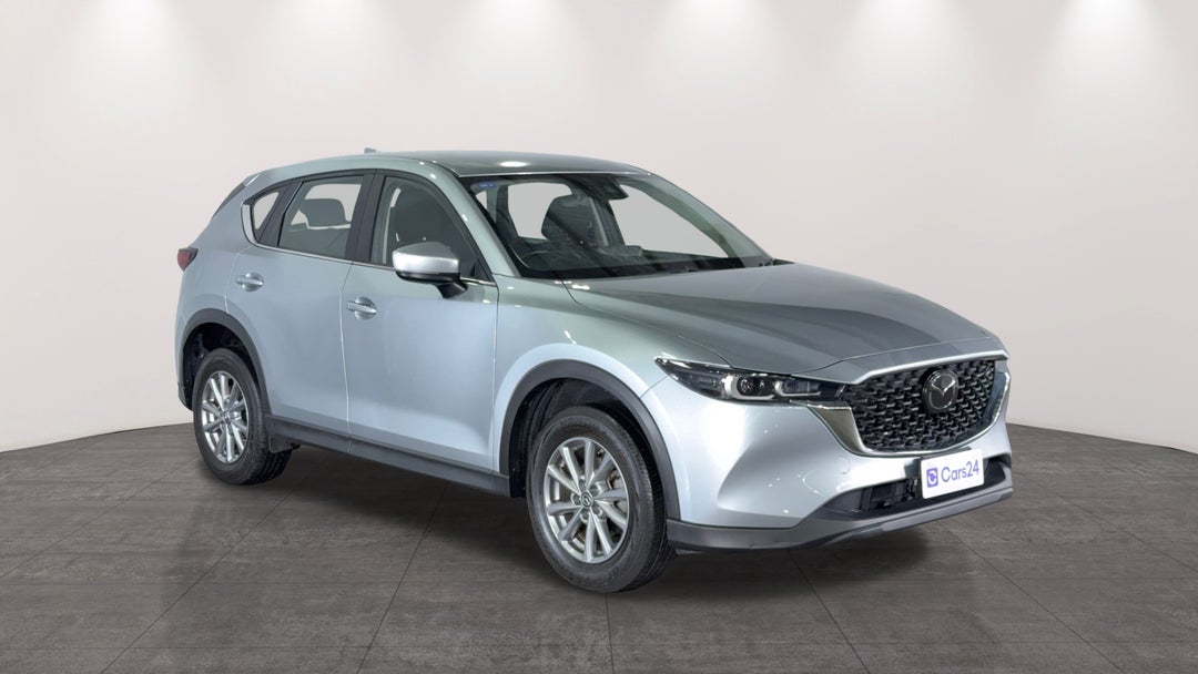 Right Front Diagonal (45- Degree) View