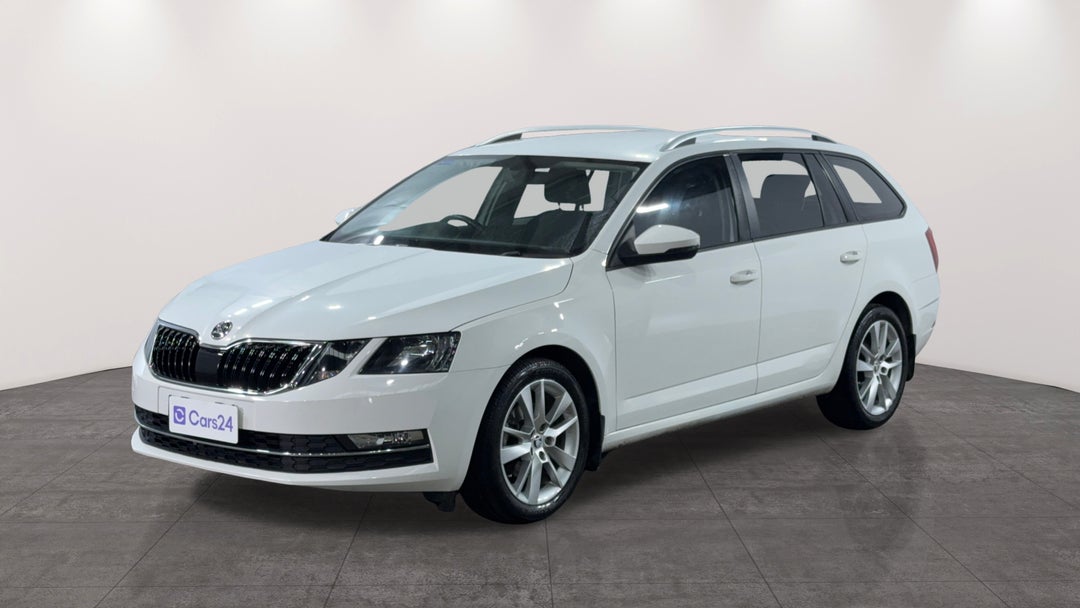 2017 SKODA Octavia 110 Tsi, Automatic, 146749 km, Left Front Diagonal (45- Degree) View