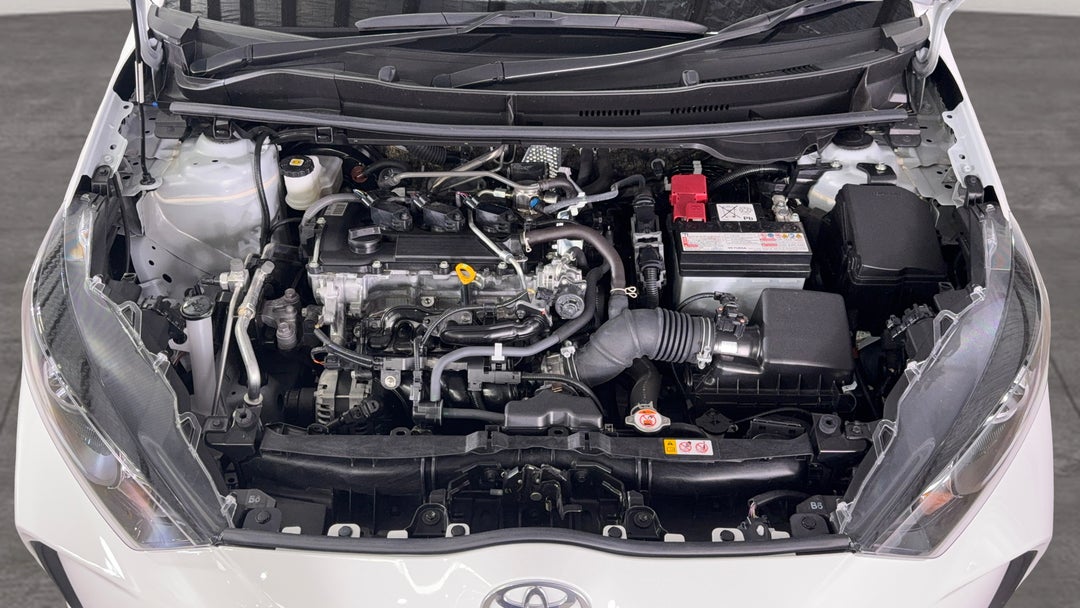 Open Bonnet (Engine)