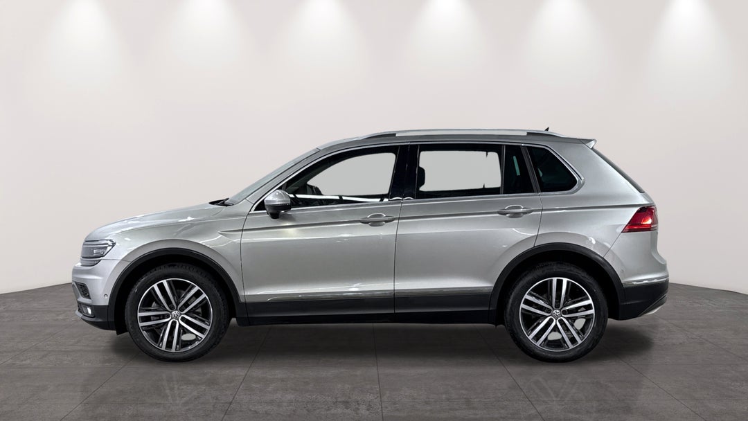 2018 Volkswagen Tiguan 162 Tsi Highline, Automatic, 81232 km, Left Side View