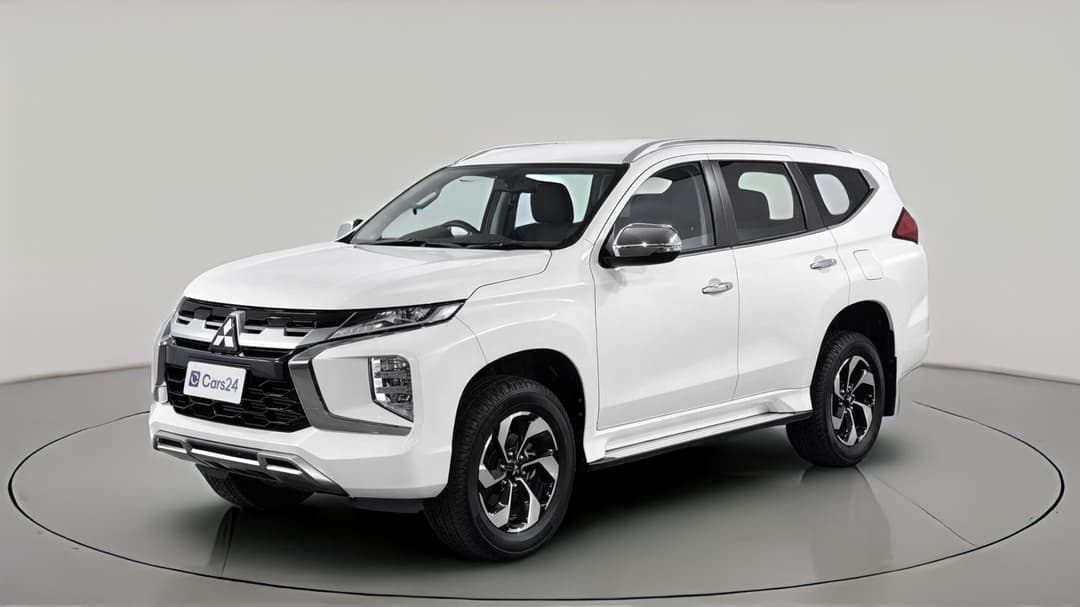 2024 Mitsubishi Pajero Sport Gls (4WD) 7 Seat, Automatic, 38484 km, Left Front Diagonal (45- Degree) View