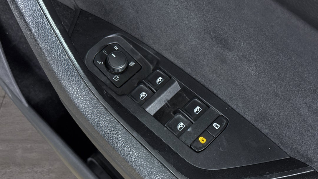 2019 SKODA Kodiaq 132 Tsi Sportline (4x4), Automatic, 99024 km, Drivers Side Door Panel Controls