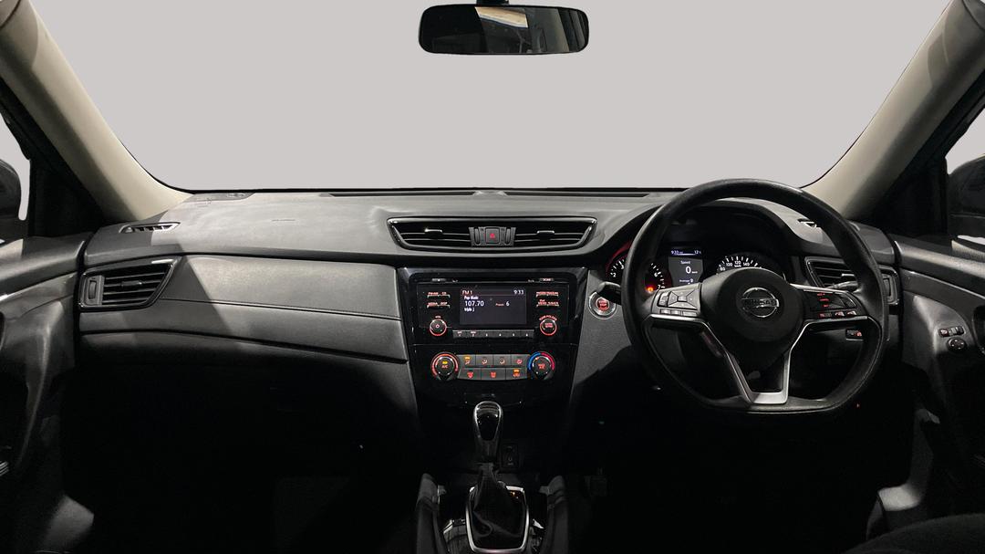 2018 Nissan X-trail St (4WD), Automatic, 68769 km, Dashboard View
