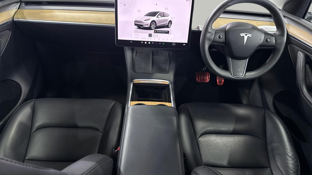 2022 Tesla Model Y Rear-wheel Drive, Automatic, 51099 km, Center Console
