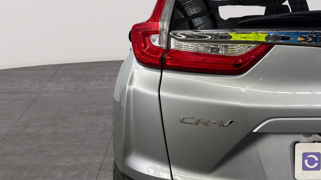 2018 Honda CR-V Vti-e7 (2WD), Automatic, 156087 km, Badge (Boot Left Side)