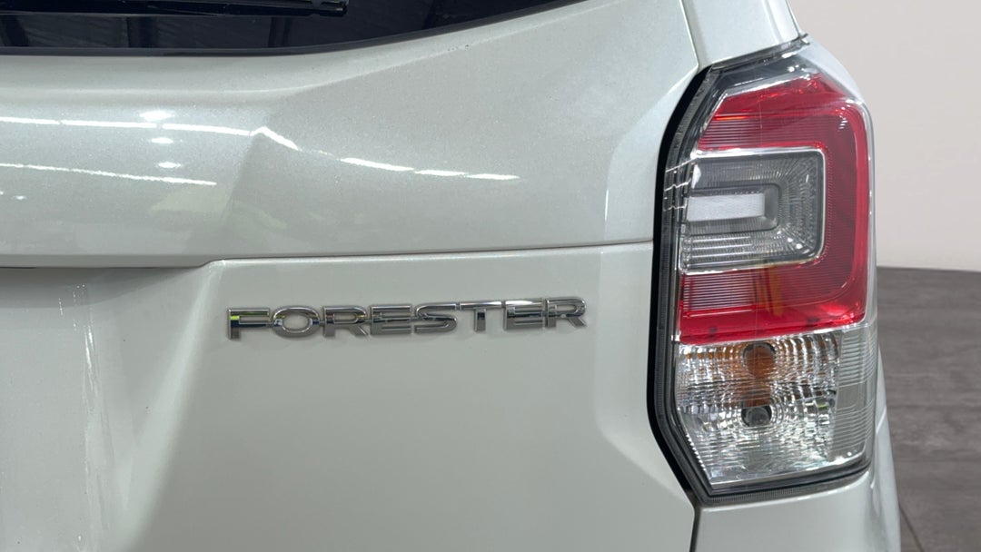 Badge (Boot Right Side)