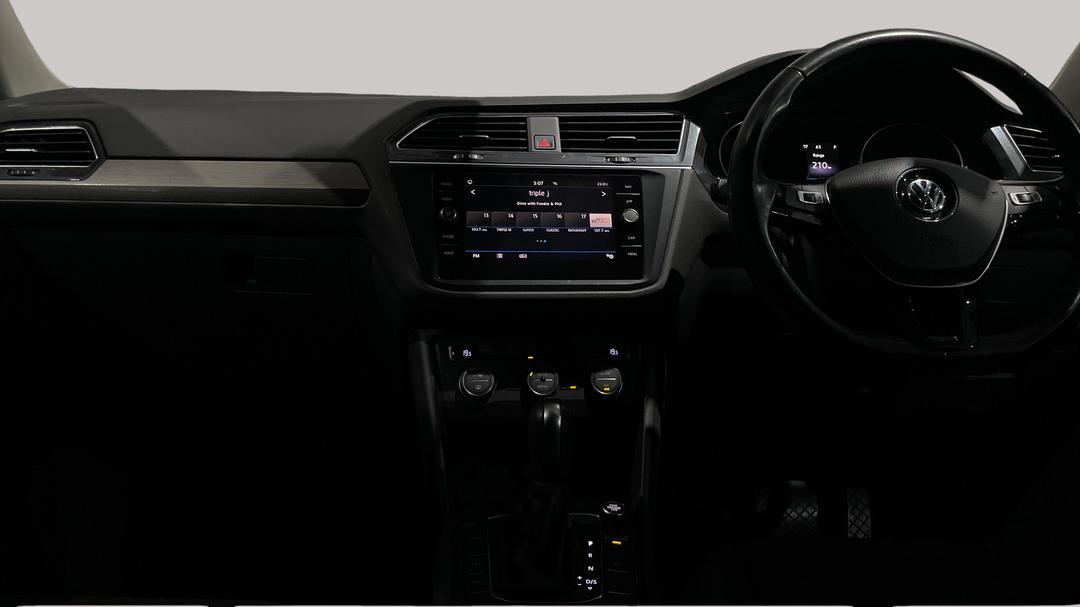 2019 Volkswagen Tiguan Allspace 110 Tsi Comfortline, Automatic, 83390 km, Dashboard View