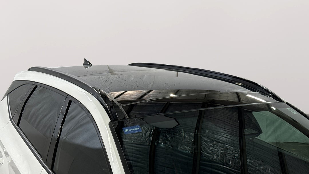 2025 Hyundai Tucson Premium N Line Hybrid (AWD), Automatic, 16163 km, Roof/Sunroof View