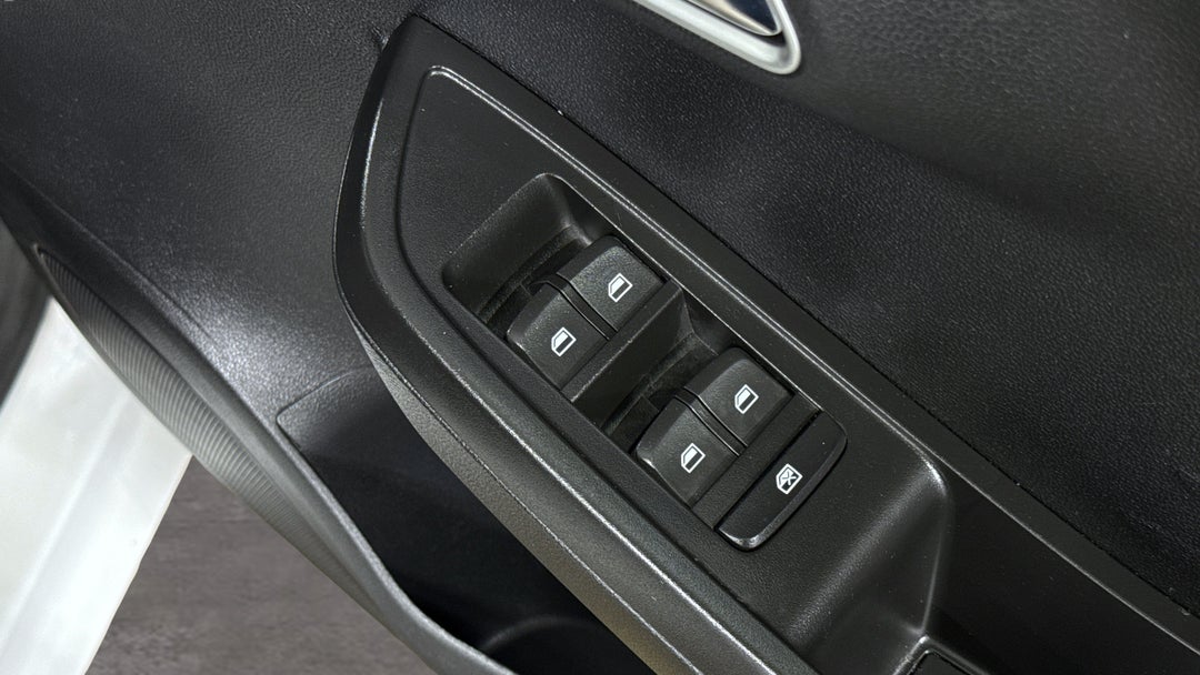 2022 MG Mg3 Auto Core, Automatic, 11608 km, Drivers Side Door Panel Controls