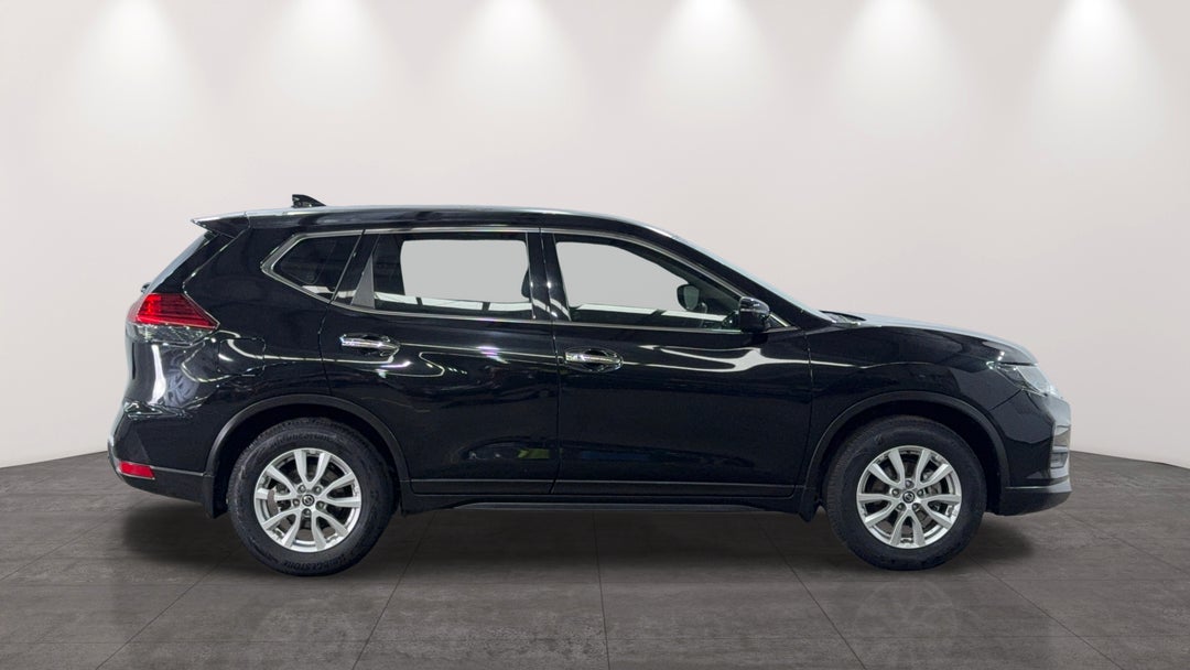 2021 Nissan X-trail St (2WD), Automatic, 104012 km, Right Side View