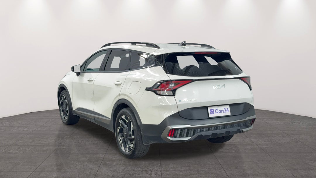 Left Back Diagonal (45- Degree) View