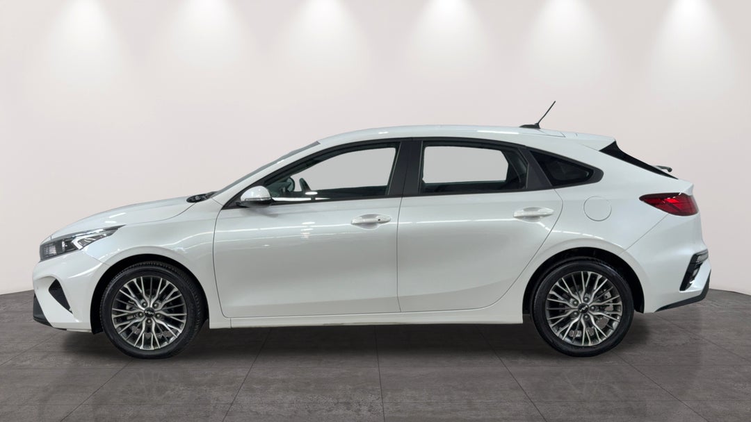 2022 Kia Cerato Sport+, Automatic, 22866 km, Left Side View