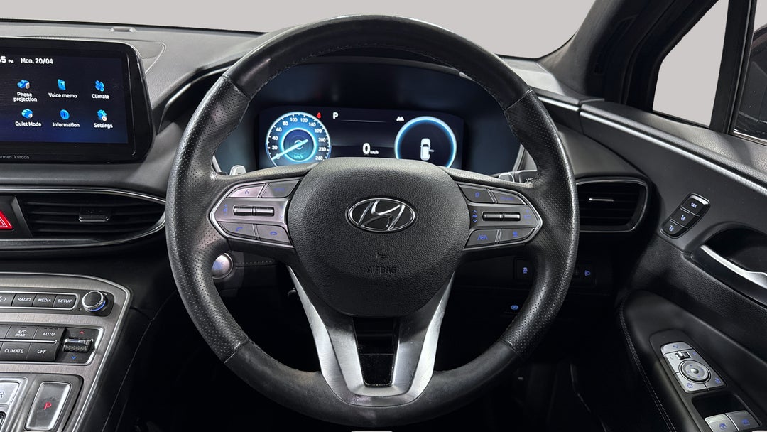2022 Hyundai Santa Fe Highlander Crdi (AWD), Automatic, 58187 km, Steering Wheel Close-up