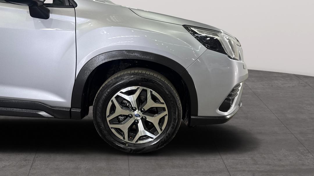 2024 Subaru Forester 2.5i (AWD), Automatic, 53825 km, Right Front Wheel