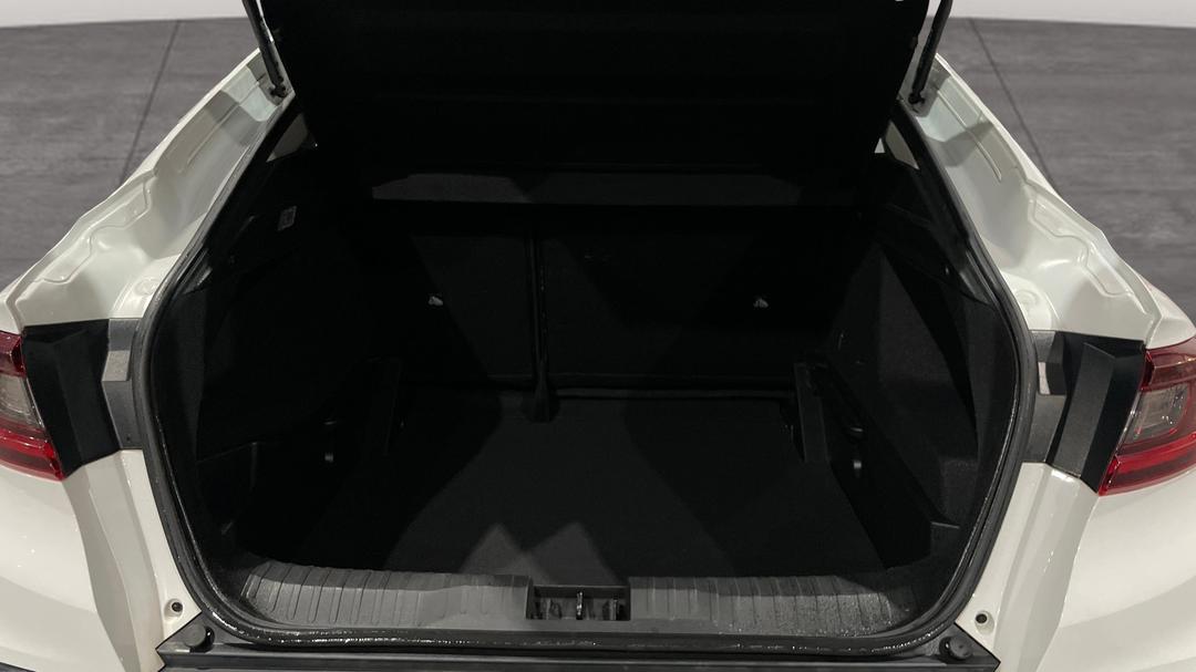 2023 Renault Arkana Zen, Automatic, 47716 km, Boot Inside View