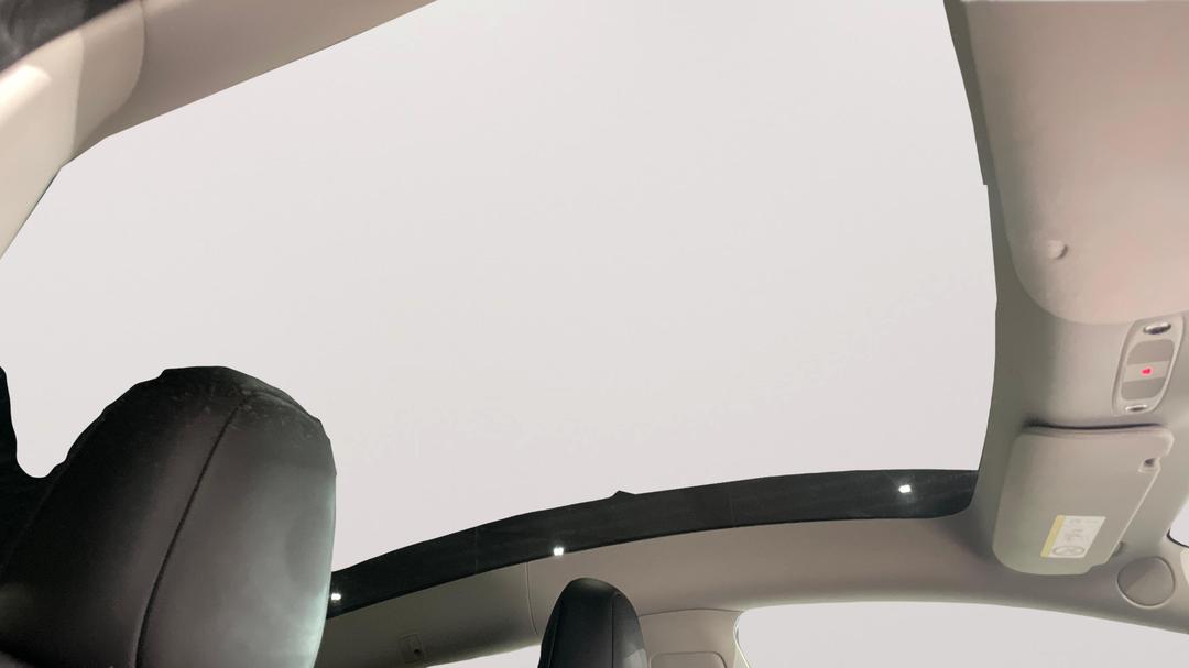 2023 Tesla Model Y Rear-wheel Drive, Automatic, 61253 km, Interior Sunroof/Moonroof