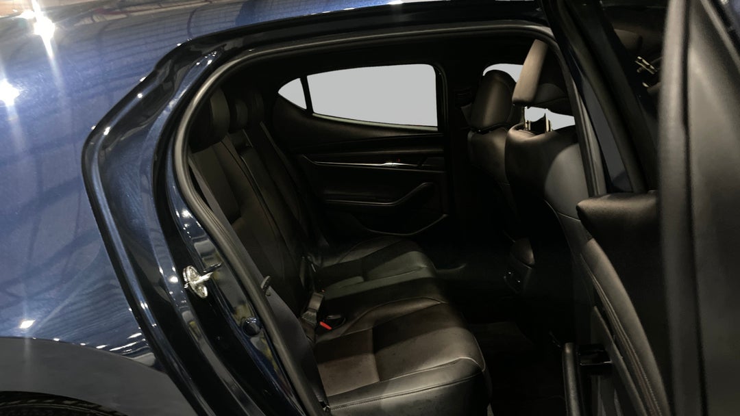 2019 Mazda Mazda3 G25 Astina, Automatic, 48678 km, Right Side Rear Door Cabin View