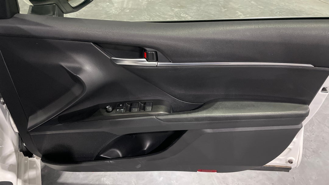 2023 Toyota Camry Ascent, Automatic, 52213 km, Speaker View
