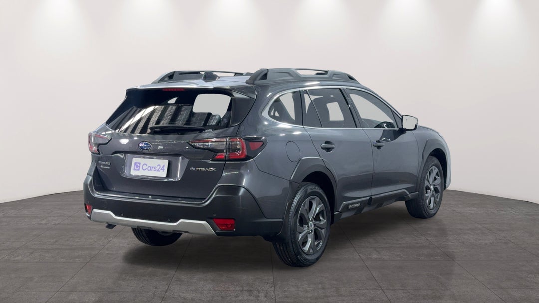 2021 Subaru Outback AWD, Automatic, 50948 km, Right Back Diagonal (45- Degree) View