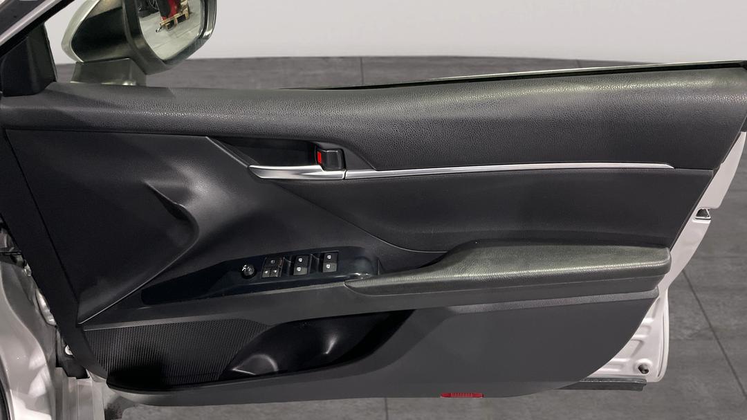 2019 Toyota Camry Ascent, Automatic, 118019 km, Speaker View