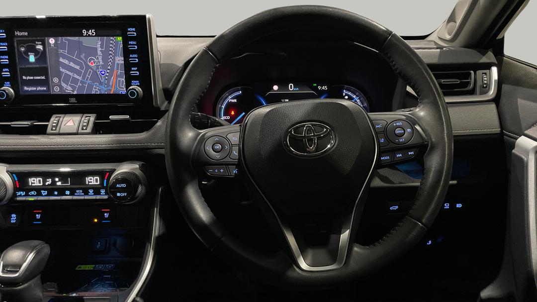 2021 Toyota RAV4 Cruiser (AWD) Hybrid, Automatic, 54076 km, Steering Wheel Close-up