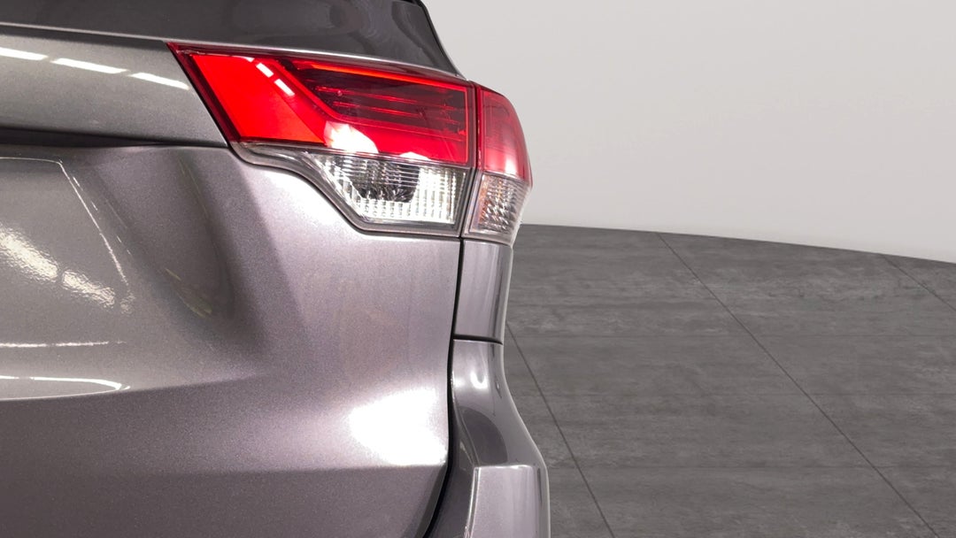 Badge (Boot Right Side)