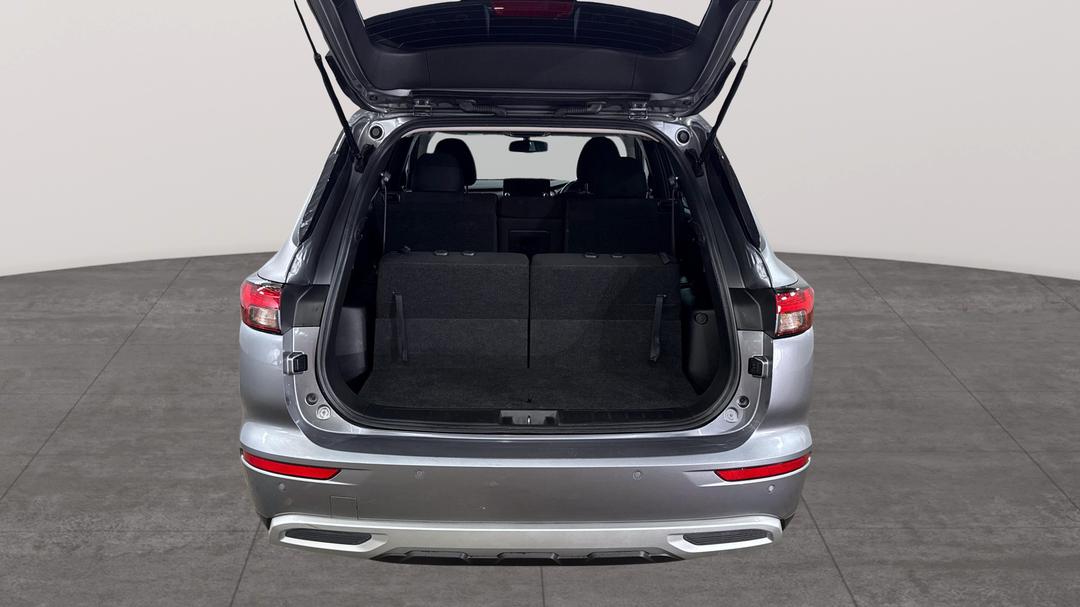 2023 Mitsubishi Outlander Ls 7 Seat (2WD), Automatic, 59322 km, Boot Inside View