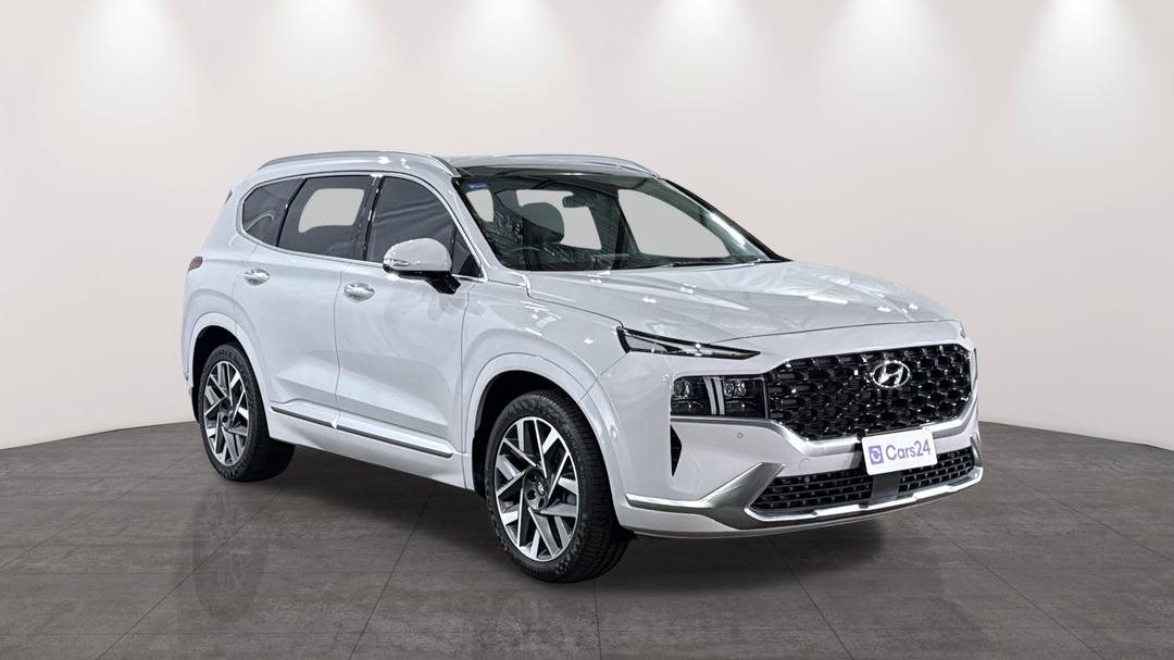 2023 Hyundai Santa Fe Highlander Crdi (AWD), Automatic, 31054 km, Right Front Diagonal (45- Degree) View